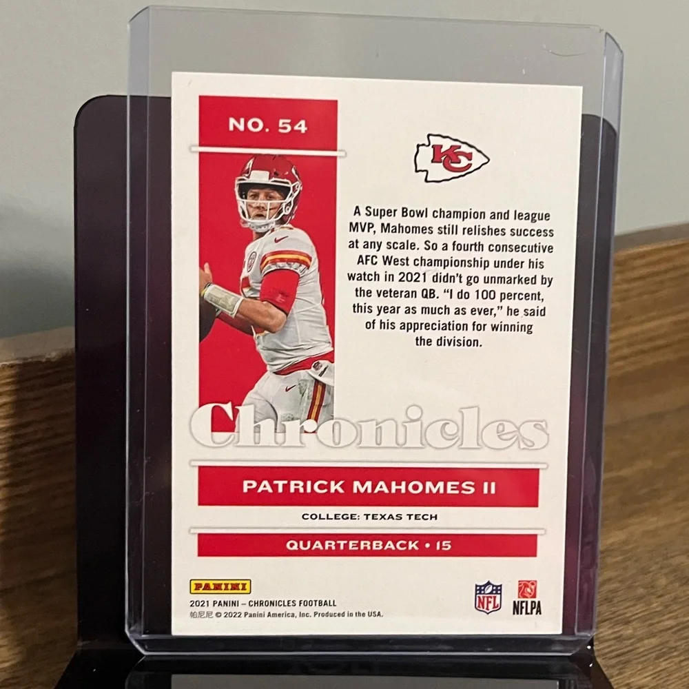 🏈 Patrick Mahomes Panini Chronicles Football NFL Trading Card #54